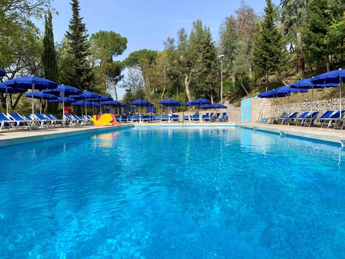 Hostel & Glamping Santa Fortunata Sorrento Dış mekan fotoğraf