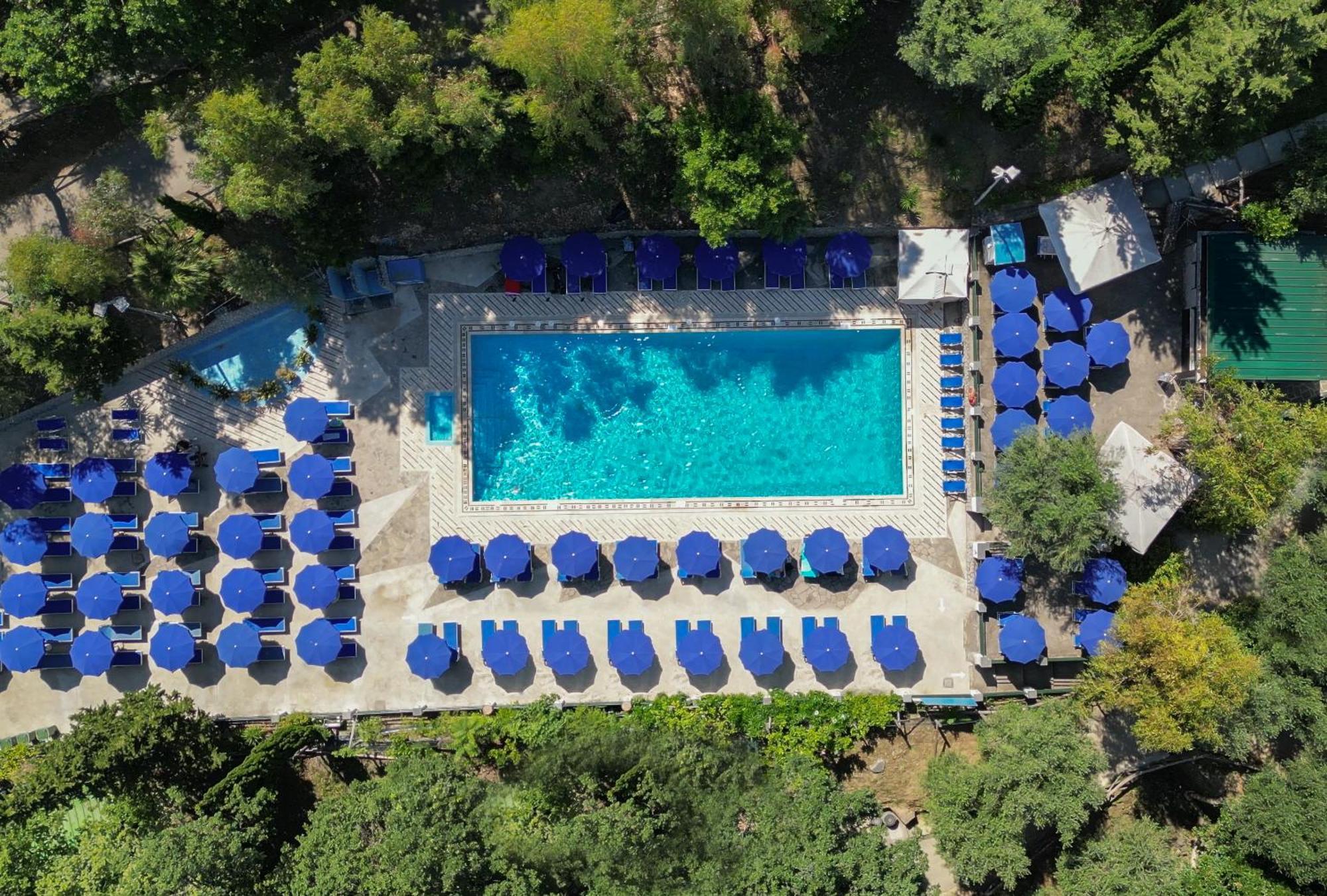 Hostel & Glamping Santa Fortunata Sorrento Dış mekan fotoğraf