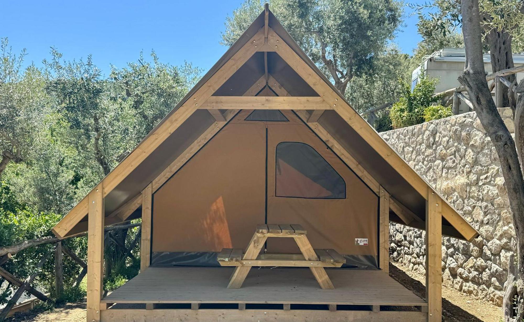 Hostel & Glamping Santa Fortunata Sorrento Dış mekan fotoğraf